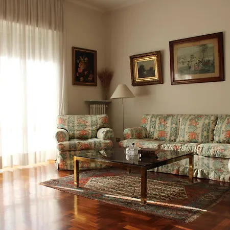 La Dimora Del Comandante Con Parcheggio Privato Apartment